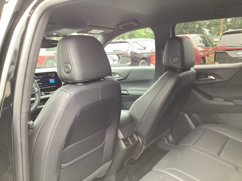 New 2027 Chevrolet Equinox LT w/ Convenience Package II AWD/4WD image 21