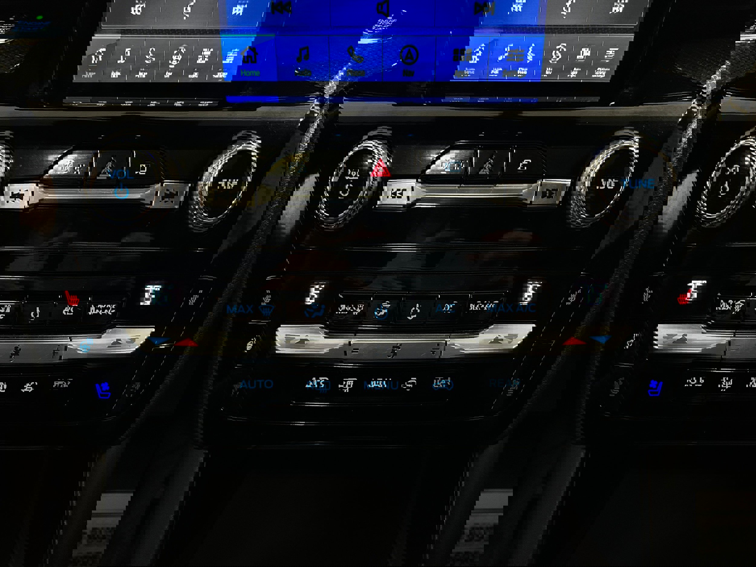 Used 2021 Ford Explorer ST w/ Equipment Group 401A image 9