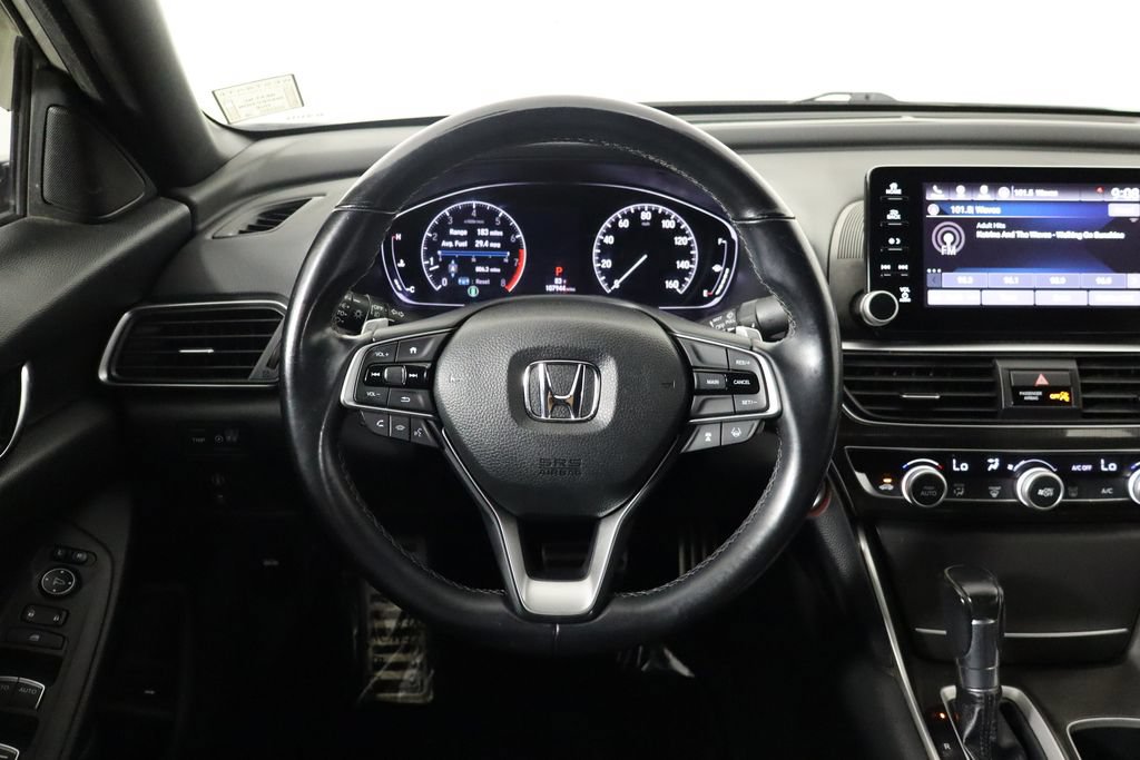 Used 2018 Honda Accord Sport image 7