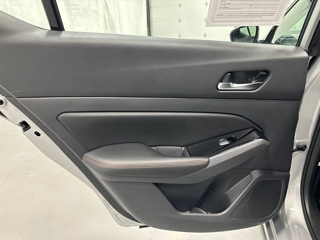 Used 2023 Nissan Altima 2.5 SR FWD image 40