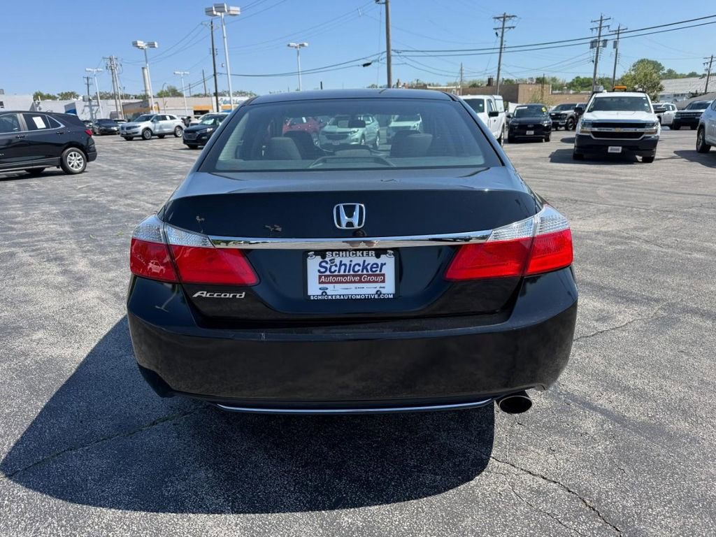 Used 2015 Honda Accord EX image 7