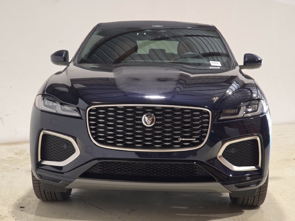 Certified 2025 Jaguar F-PACE R-Dynamic S AWD/4WD image 2