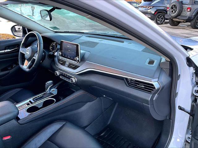 Certified 2024 Nissan Altima 2.5 SR image 14