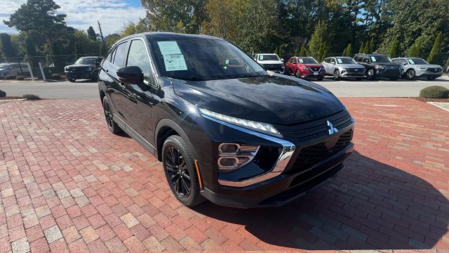 Used 2023 Mitsubishi Eclipse Cross LE AWD/4WD image 5