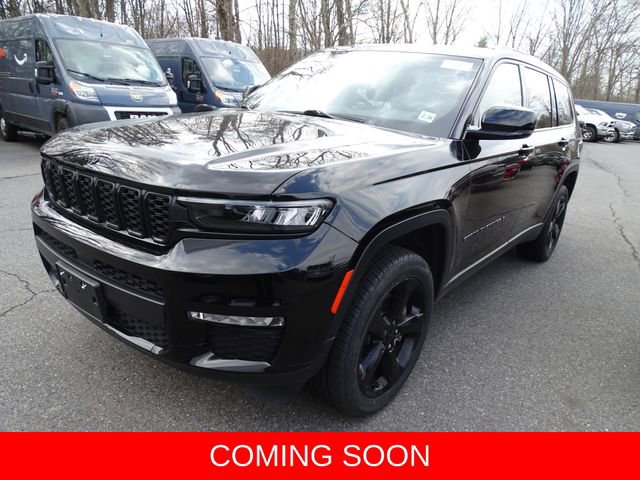 Certified 2023 Jeep Grand Cherokee L Limited w/ Black Appearance Package image 1