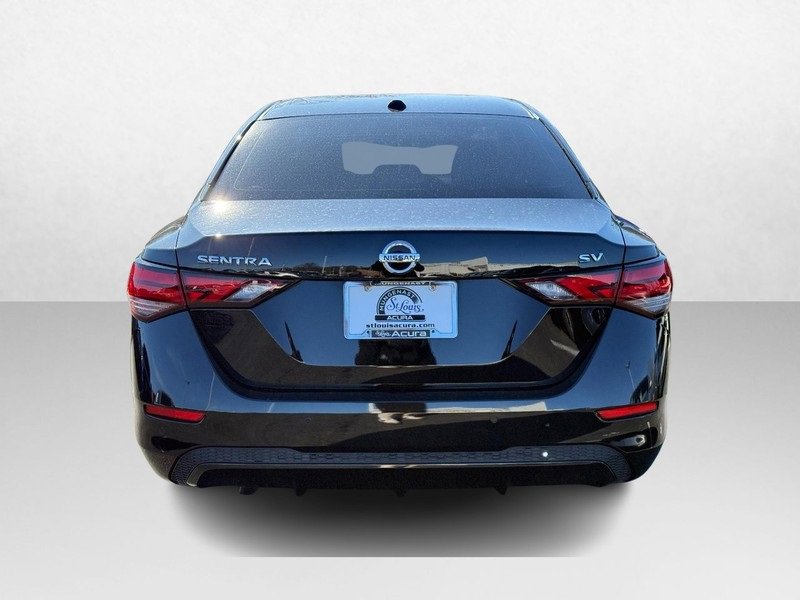 Used 2022 Nissan Sentra SV image 5