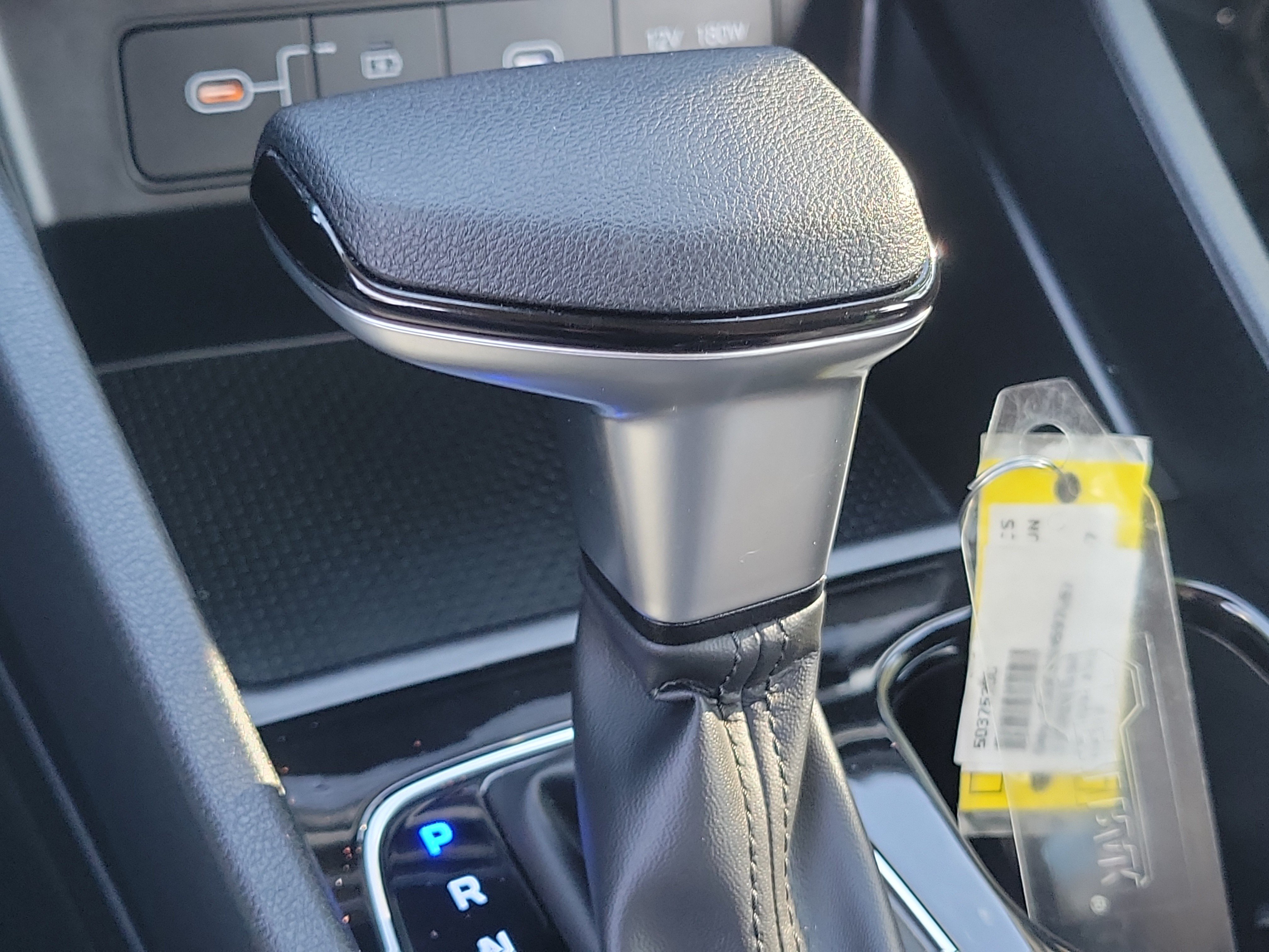 Certified 2025 Hyundai Tucson SE FWD image 16