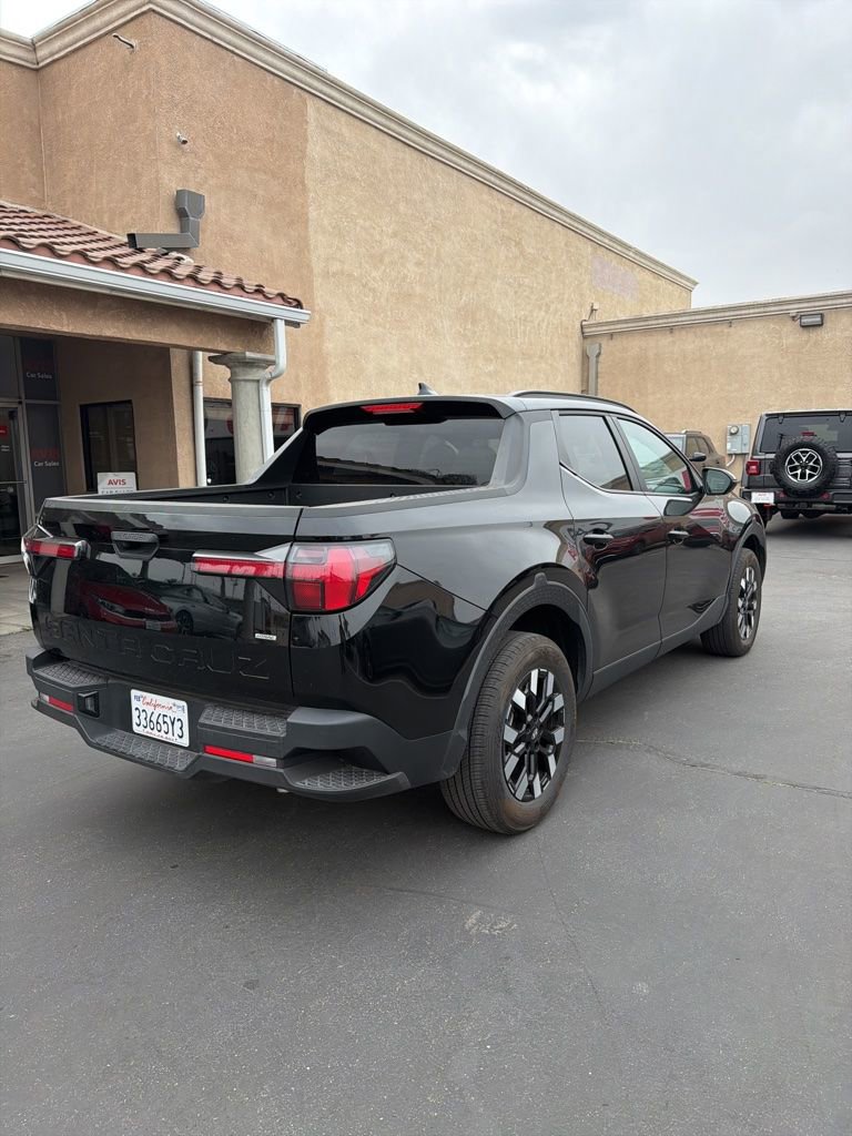 Used 2025 Hyundai Santa Cruz SEL image 6