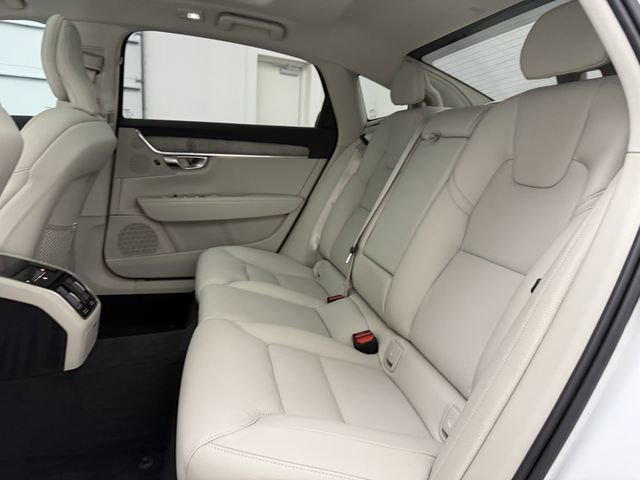 Certified 2023 Volvo S90 B6 Plus w/ Protection Package Premier image 25