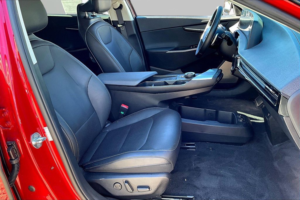 Used 2023 Kia EV6 Wind w/ Wind Technology Package AWD/4WD image 26