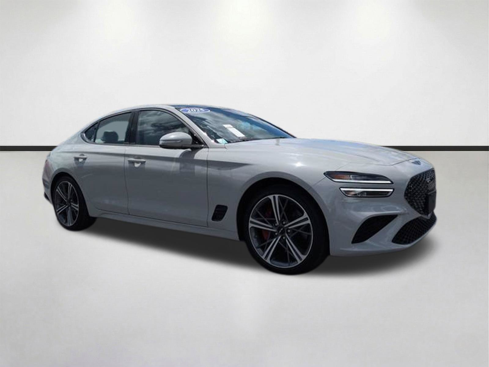 Used 2025 Genesis G70 3.3T Advanced AWD/4WD image 2