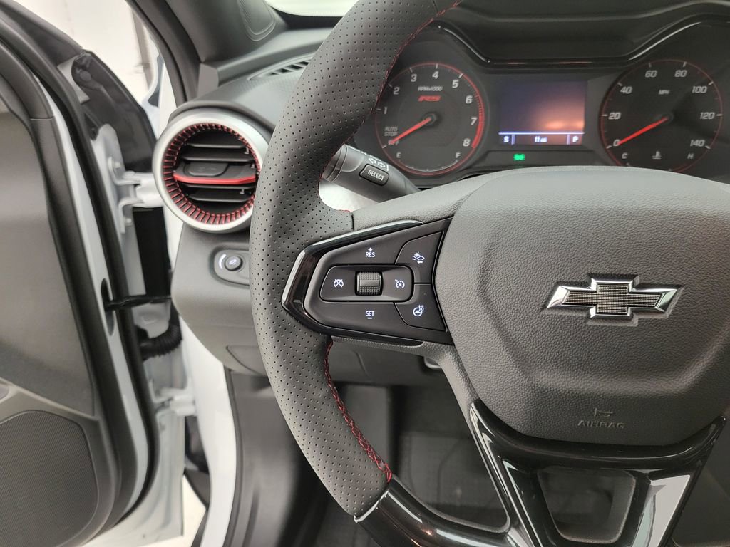 New 2026 Chevrolet Trax RS image 3