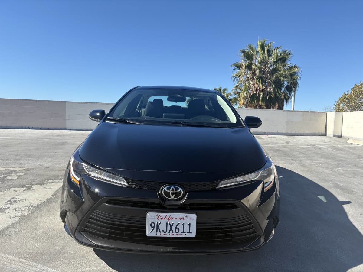 Used 2024 Toyota Corolla LE image 28