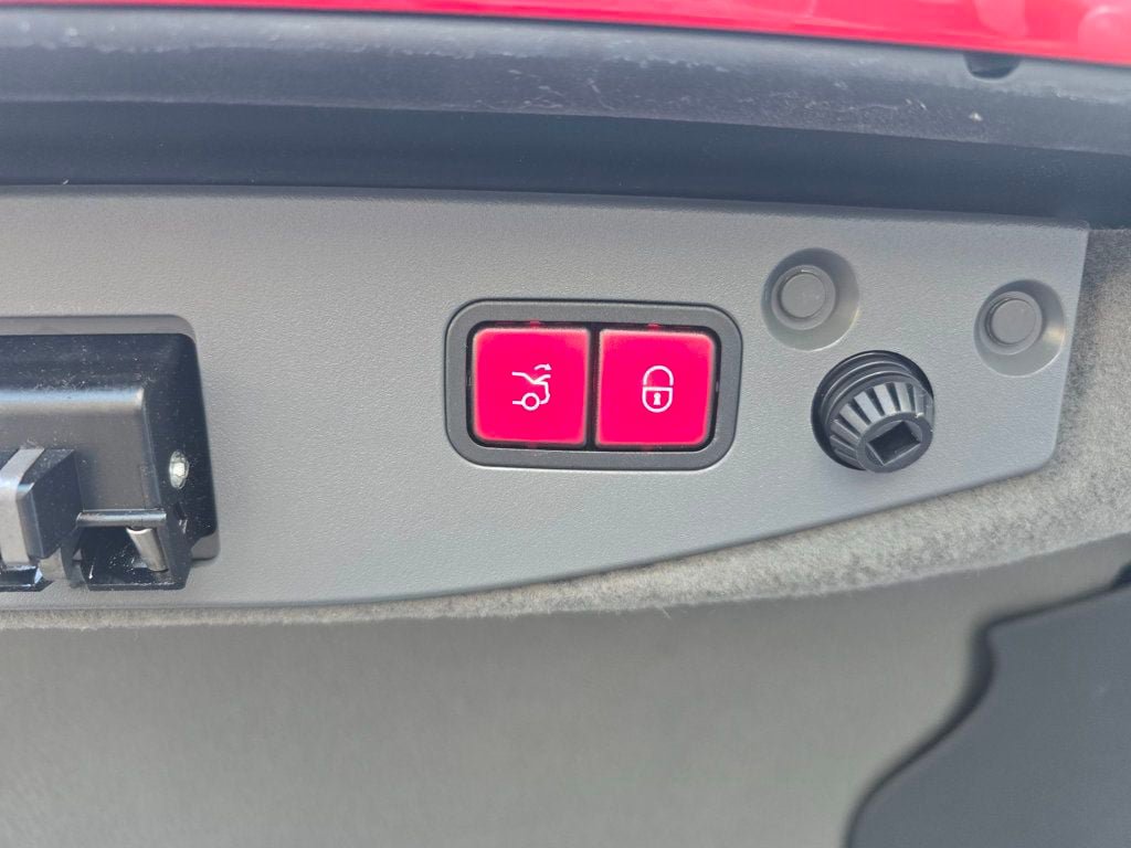 Used 2007 Mercedes-Benz SL 550 image 15