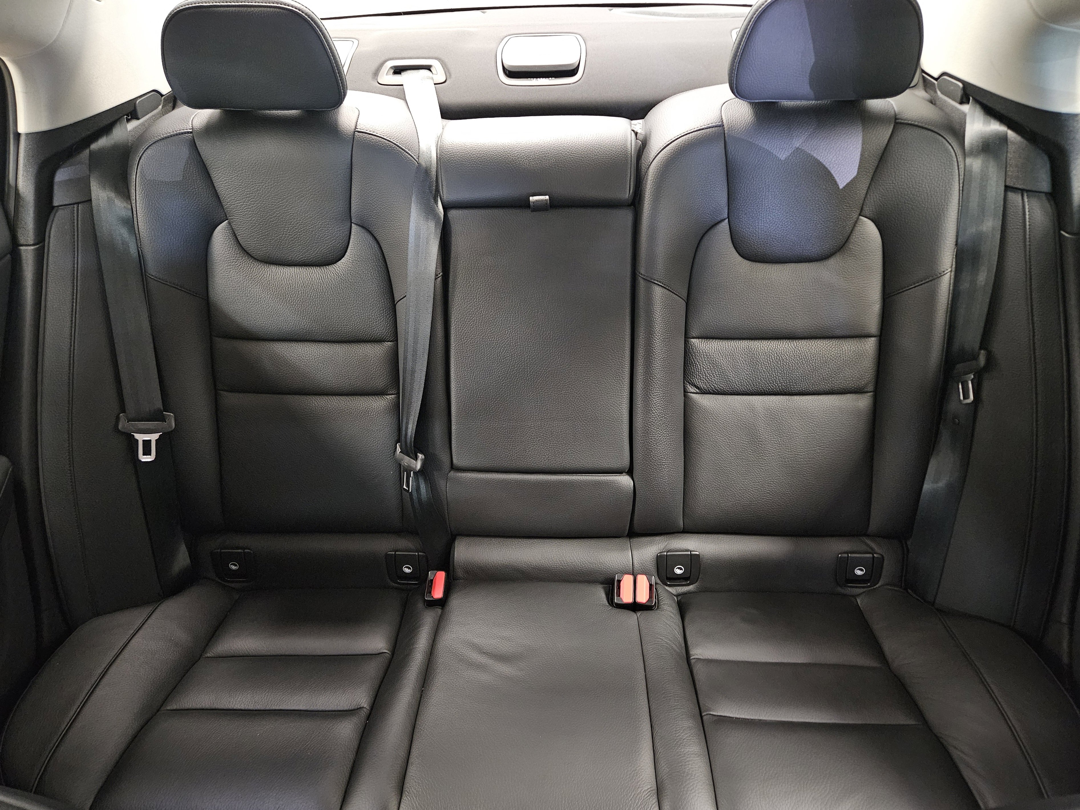 Used 2024 Volvo S60 B5 Ultimate image 40