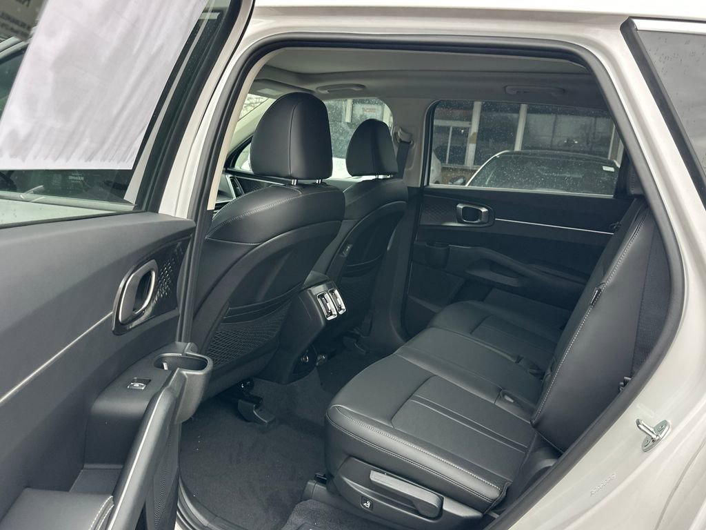 New 2026 Kia Sorento S FWD image 13