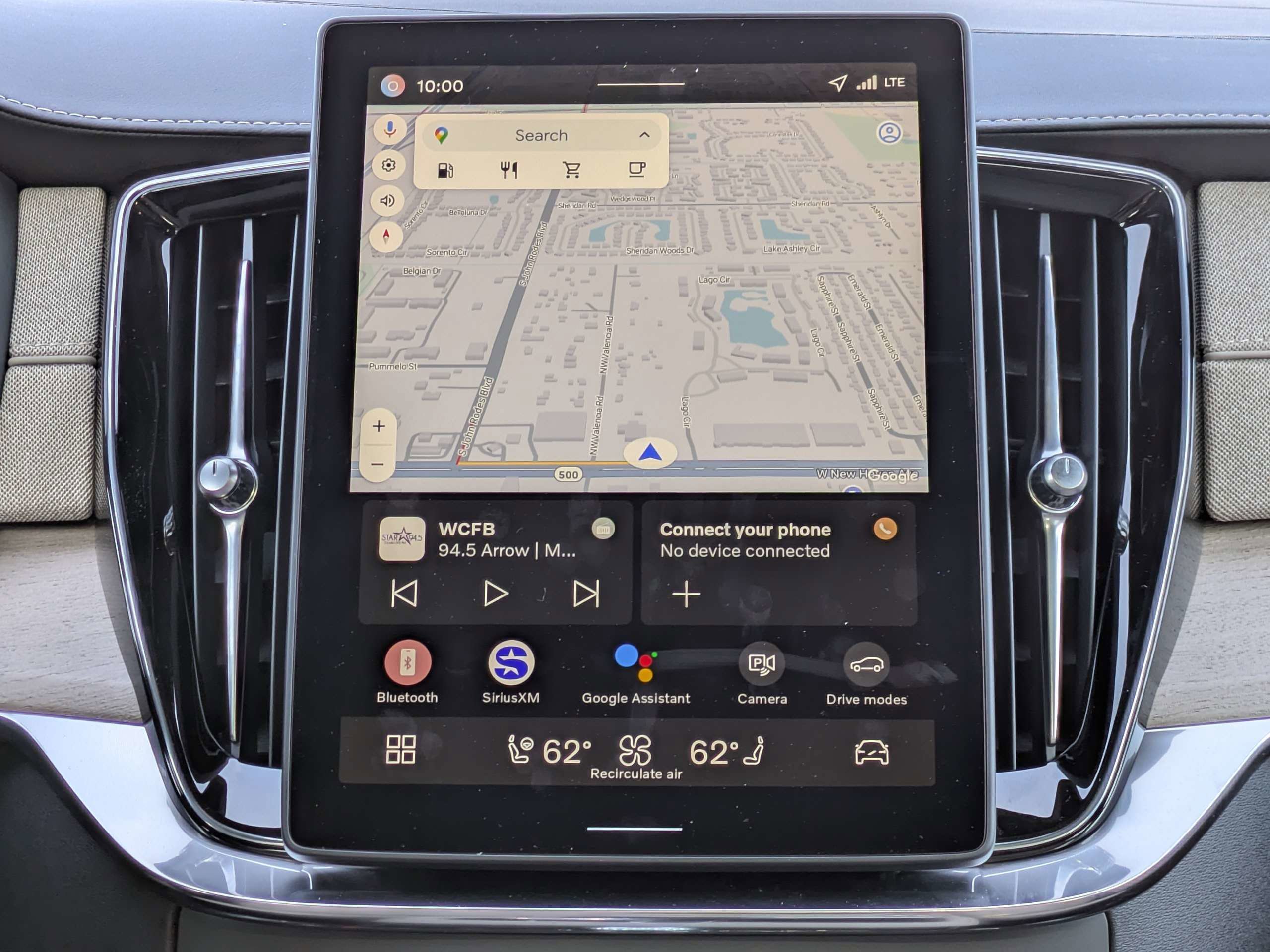 New 2026 Volvo XC90 B6 Plus w/ Protection Package Premier image 19