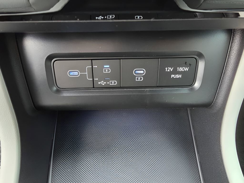 New 2026 Hyundai Tucson Limited image 22