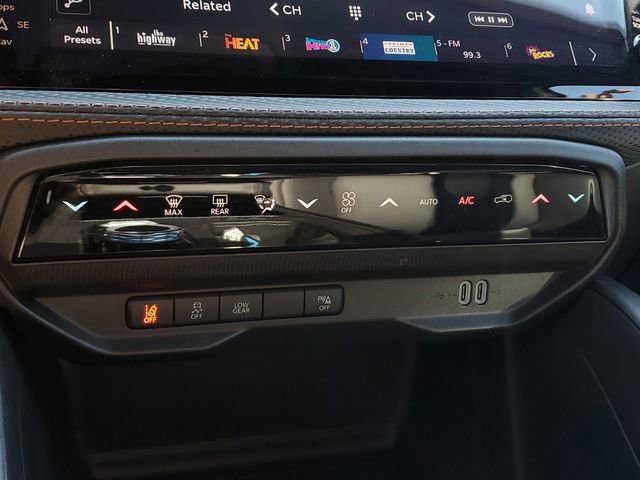 New 2026 Jeep Cherokee Limited image 35