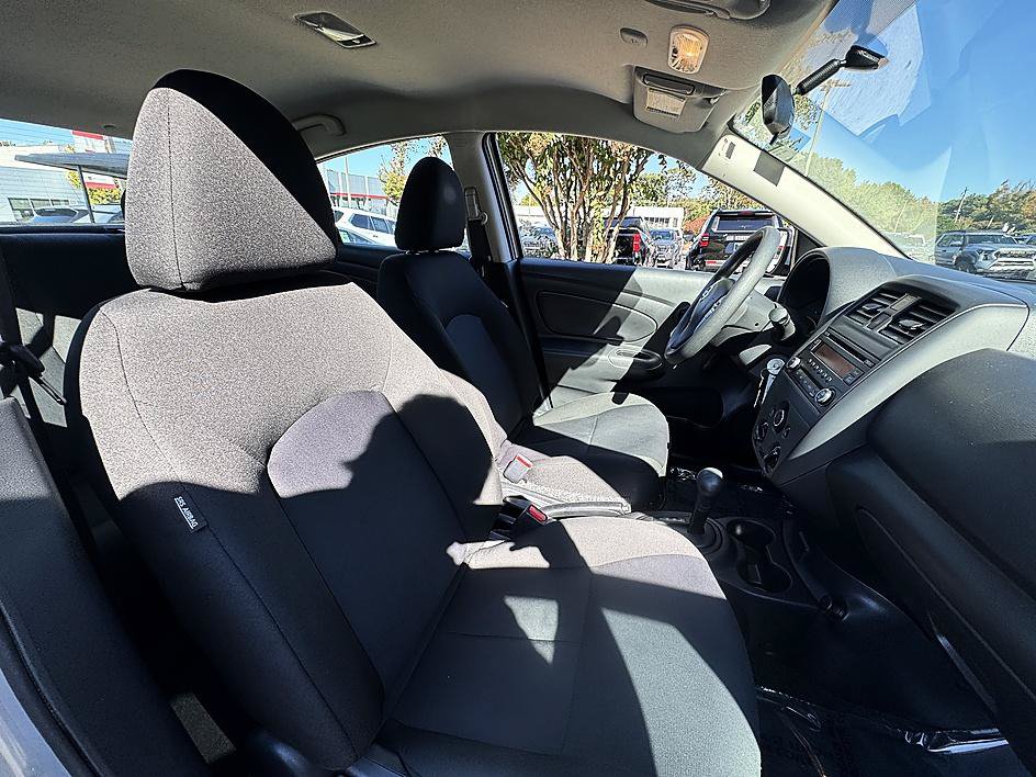 Used 2018 Nissan Versa S Plus FWD image 19