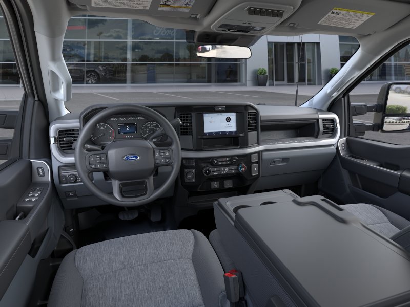 New 2026 Ford F250 4x4 Crew Cab Super Duty image 9