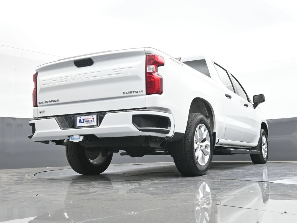 Used 2025 Chevrolet Silverado 1500 Custom AWD/4WD image 46