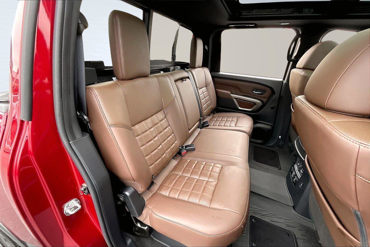 Used 2024 Nissan Titan Platinum Reserve w/ Moonroof Package image 29