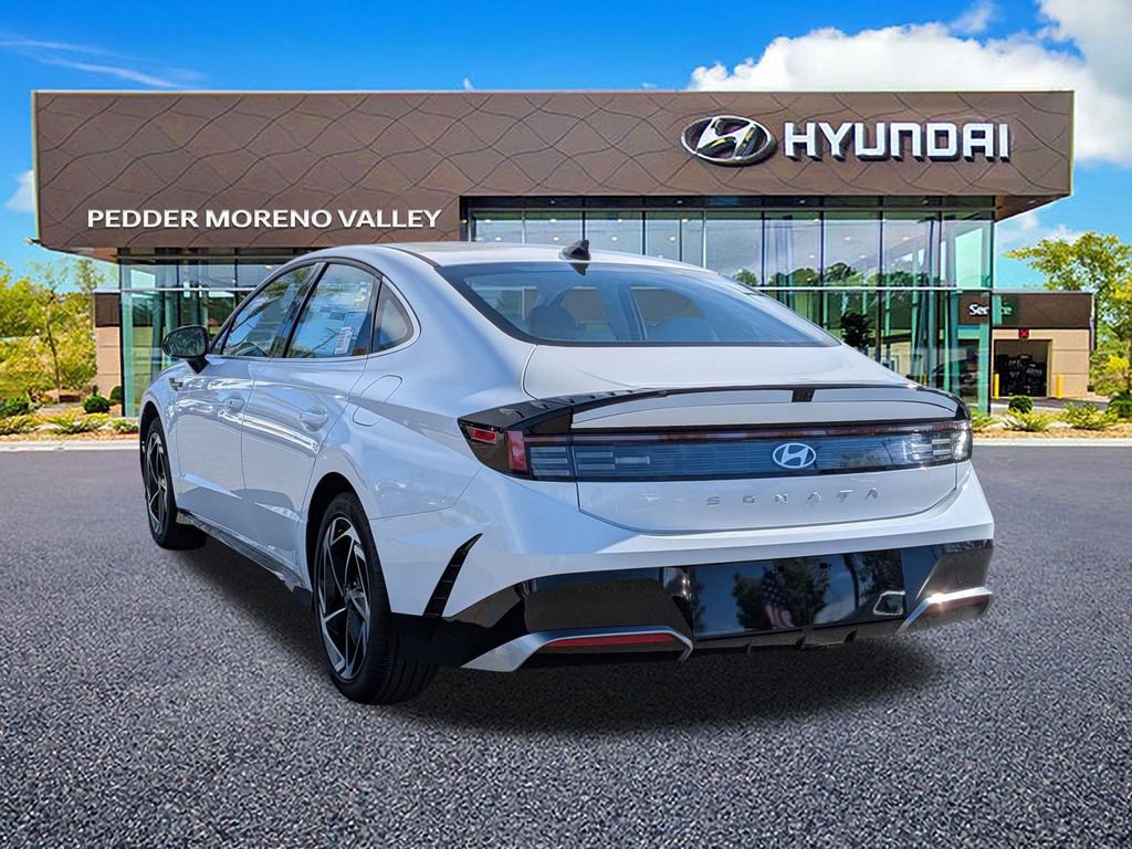 New 2026 Hyundai Sonata SEL FWD image 6
