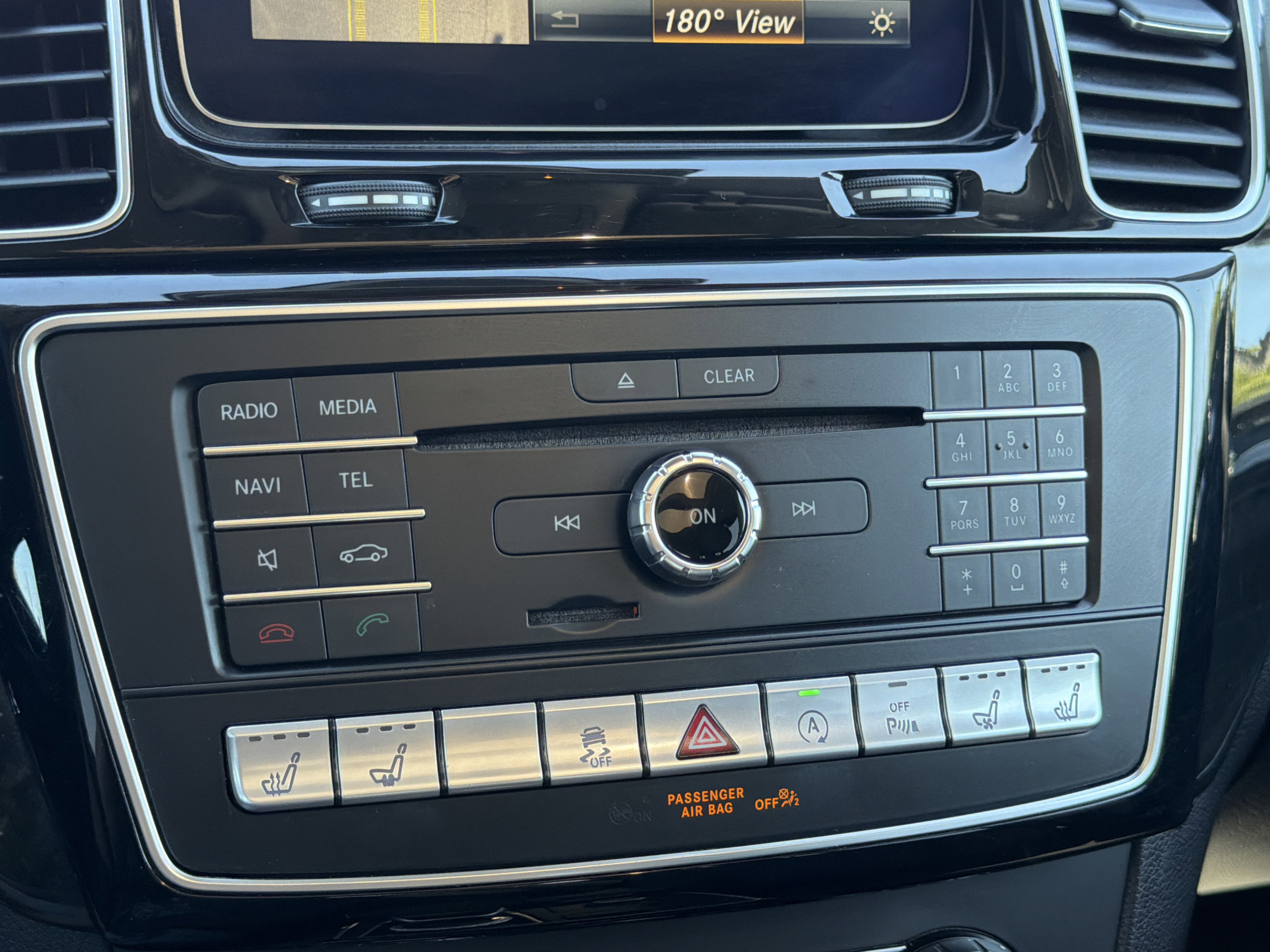 Used 2017 Mercedes-Benz GLS 550 4MATIC image 25