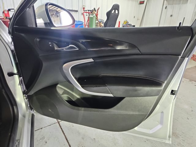 Used 2016 Buick Regal FWD image 23