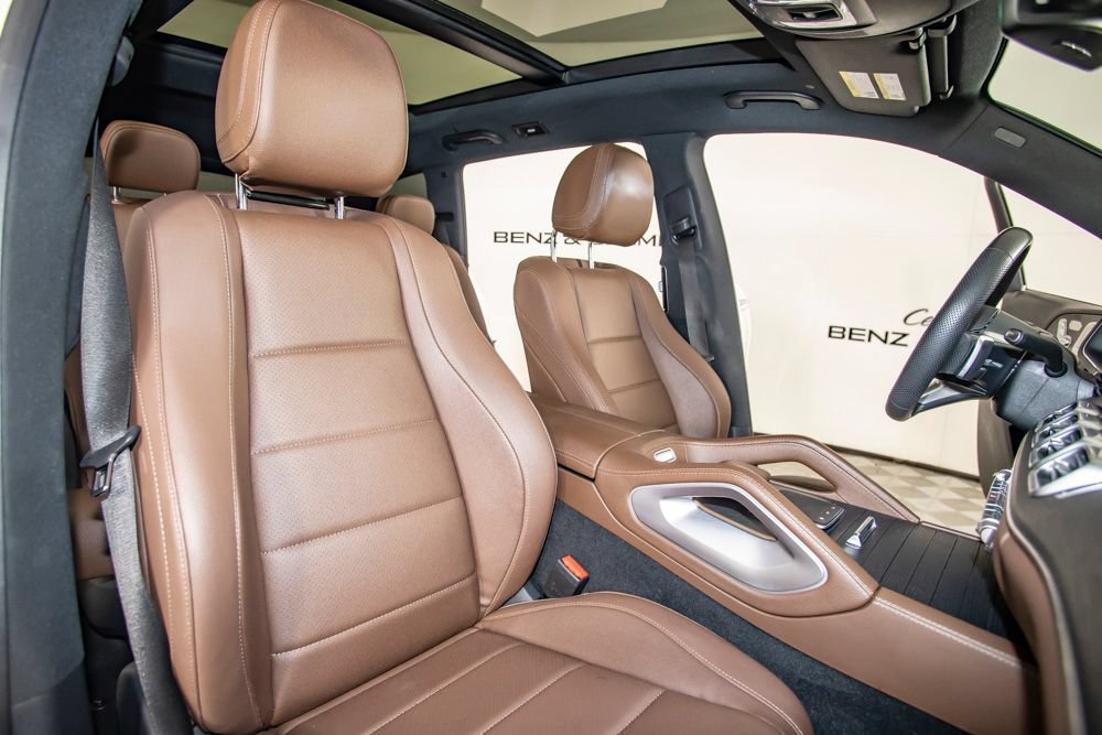 Used 2024 Mercedes-Benz GLS 450 4MATIC image 20