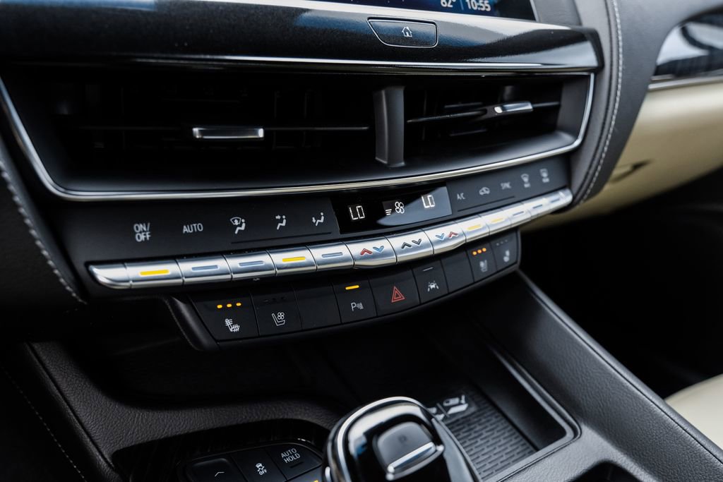 Used 2024 Cadillac CT5 Premium Luxury RWD image 28