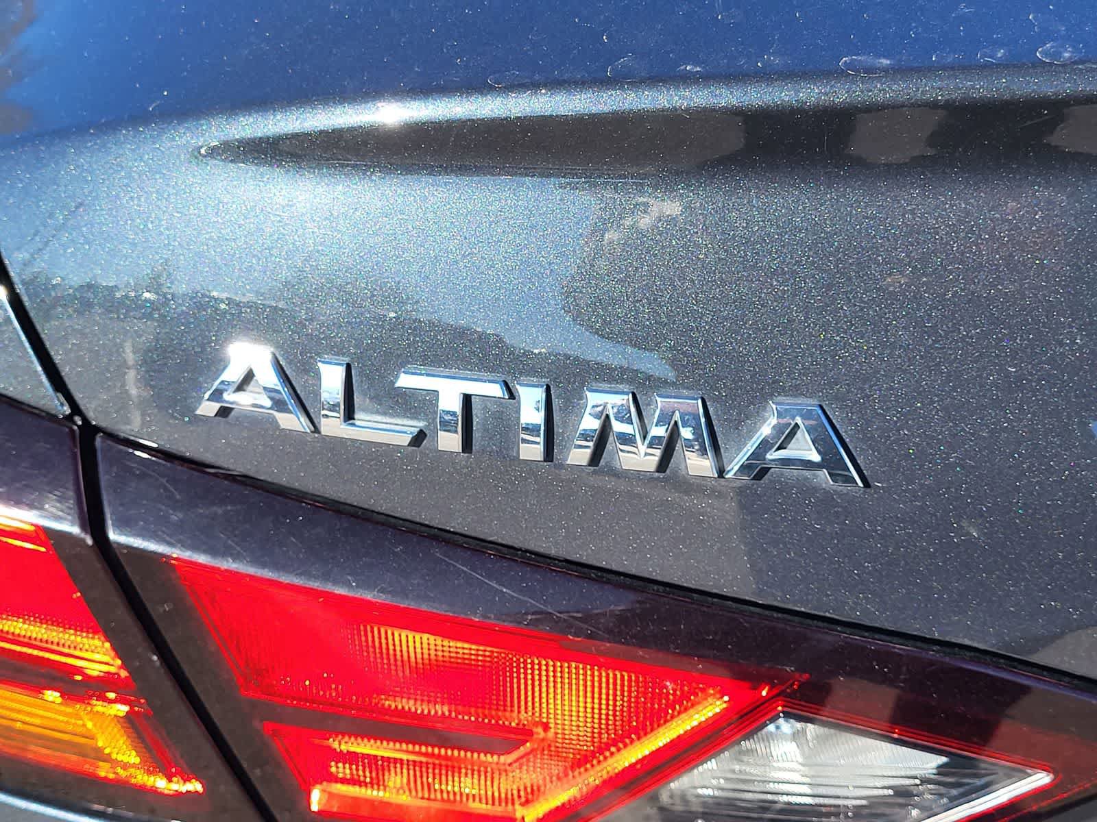 Used 2022 Nissan Altima 2.5 SV FWD image 27