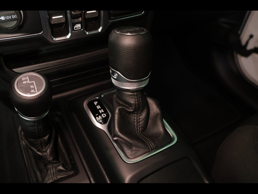 Used 2021 Jeep Wrangler Unlimited Sport image 24