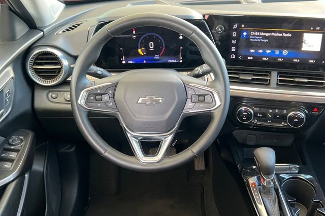 Used 2024 Chevrolet Trax ACTIV w/ Driver Confidence Package FWD image 16