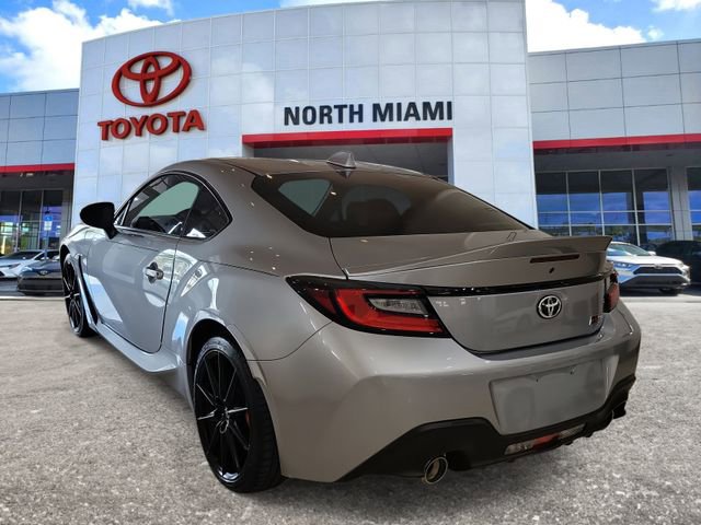 Used 2025 Toyota GR86 Premium image 3