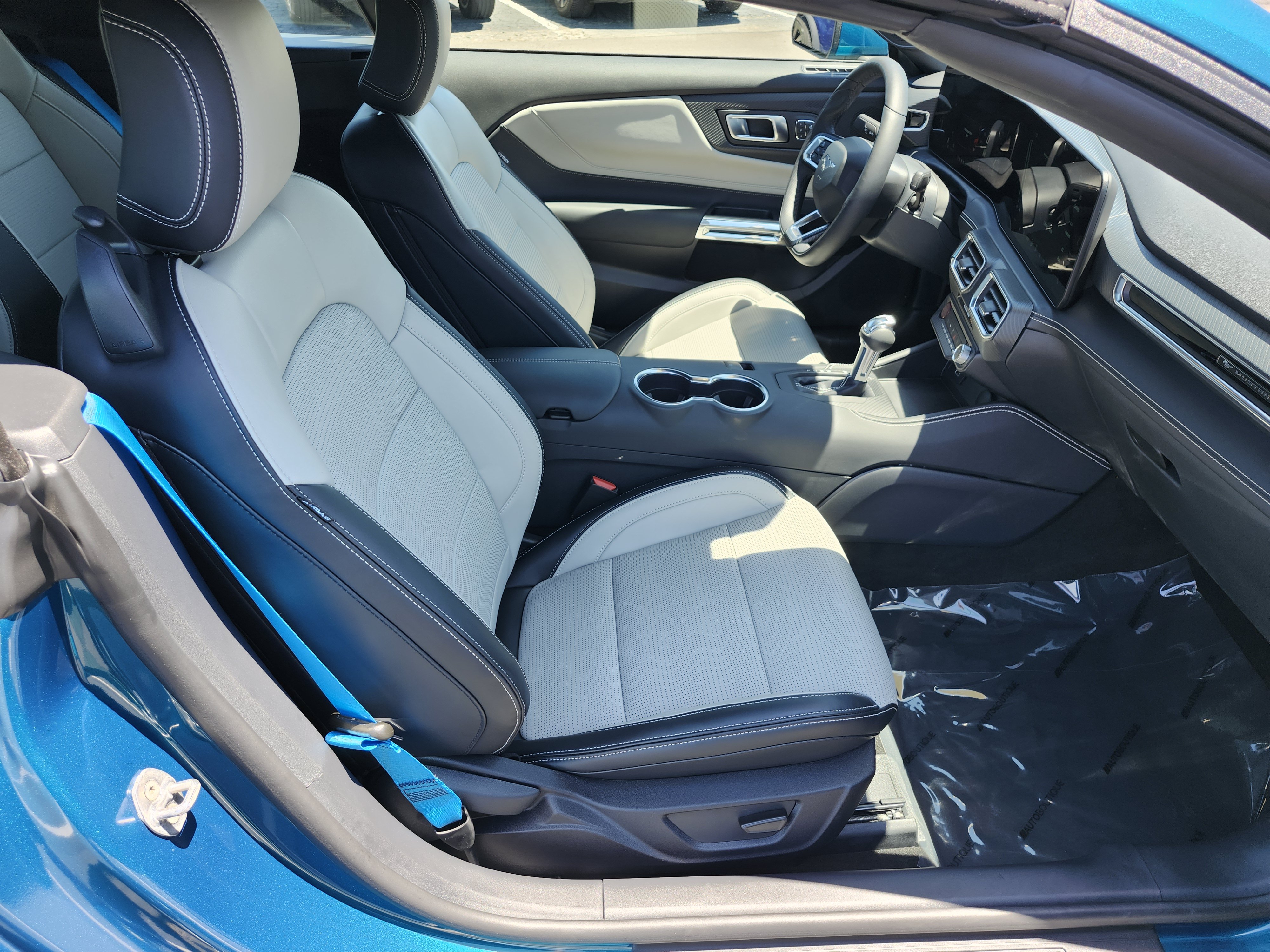 Used 2026 Ford Mustang Premium RWD image 22