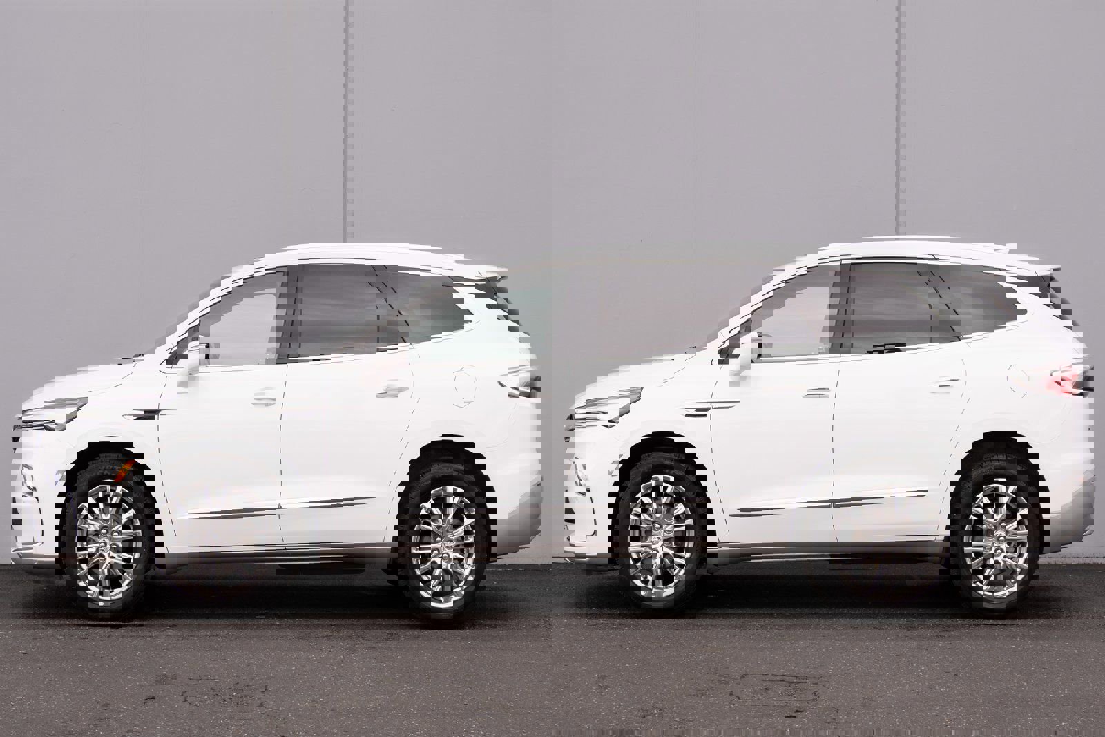 Used 2023 Buick Enclave Premium image 29