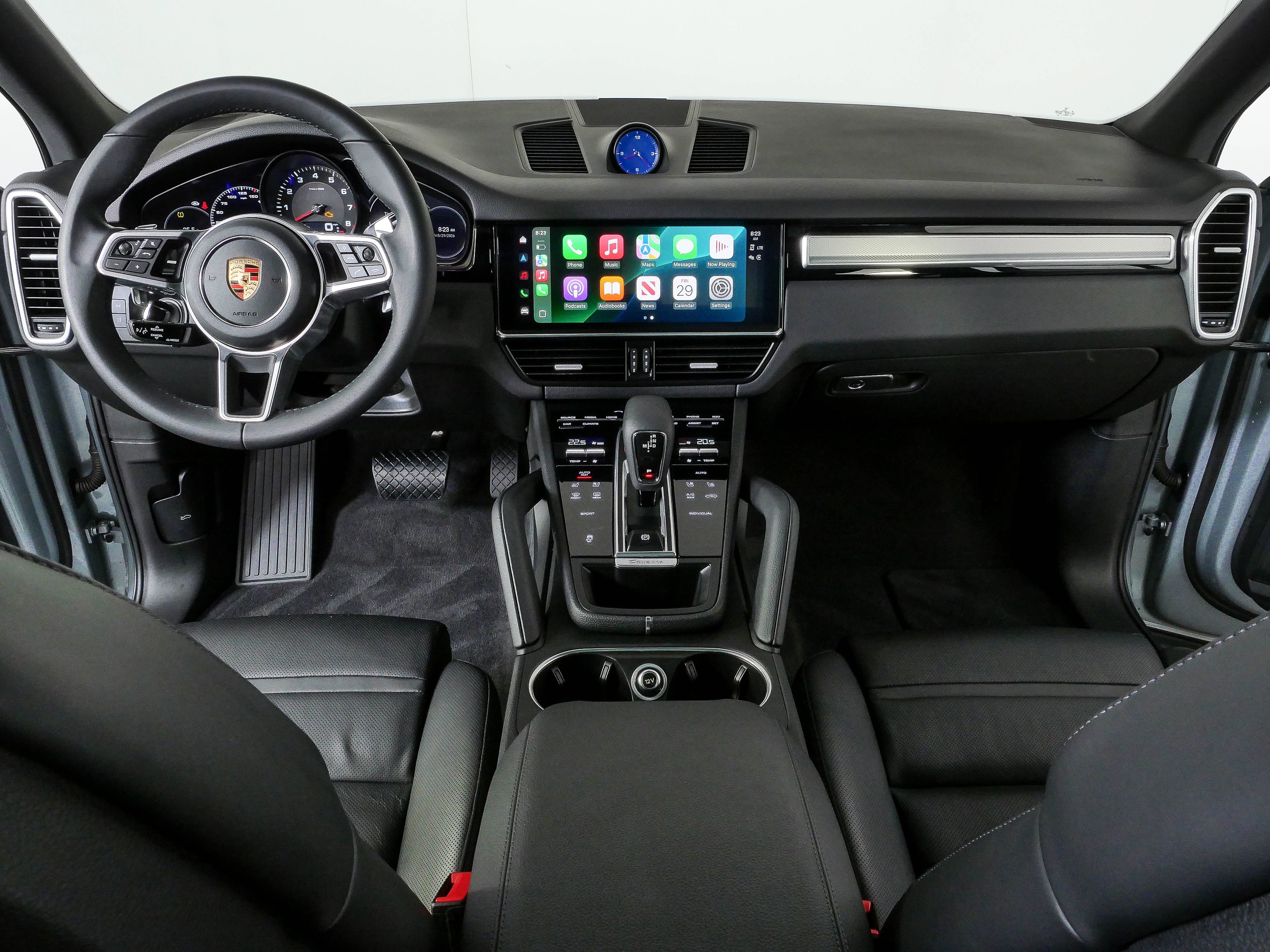 Certified 2023 Porsche Cayenne AWD/4WD image 19