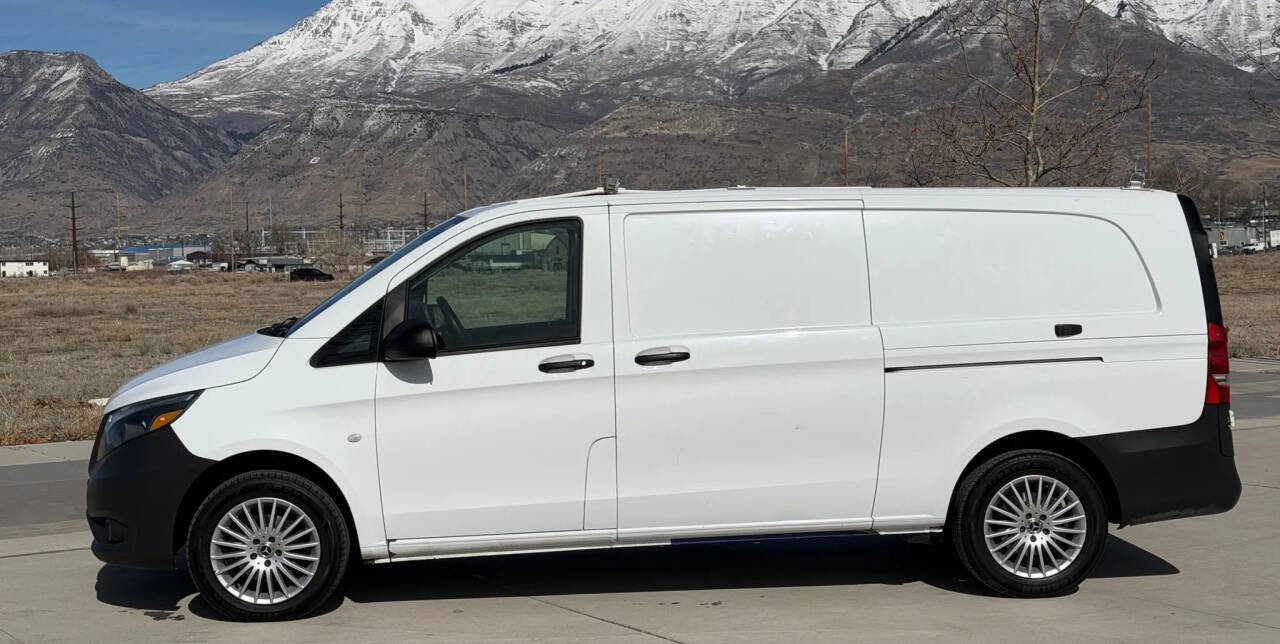 Used 2021 Mercedes-Benz Metris image 5