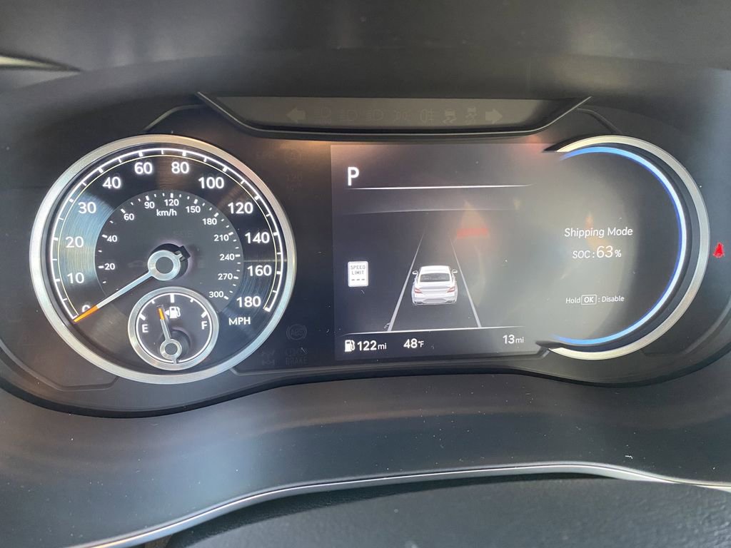 New 2025 Genesis G70 2.5T w/ Sport Prestige Package image 17