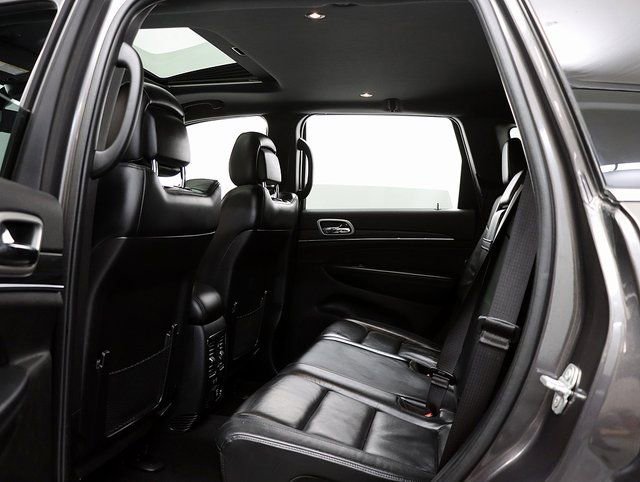 Used 2021 Jeep Grand Cherokee Limited image 12