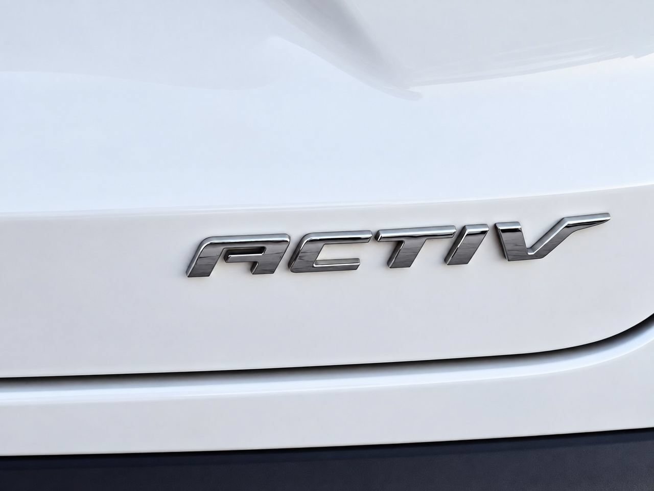 Used 2025 Chevrolet Trax ACTIV w/ Driver Confidence Package FWD image 8