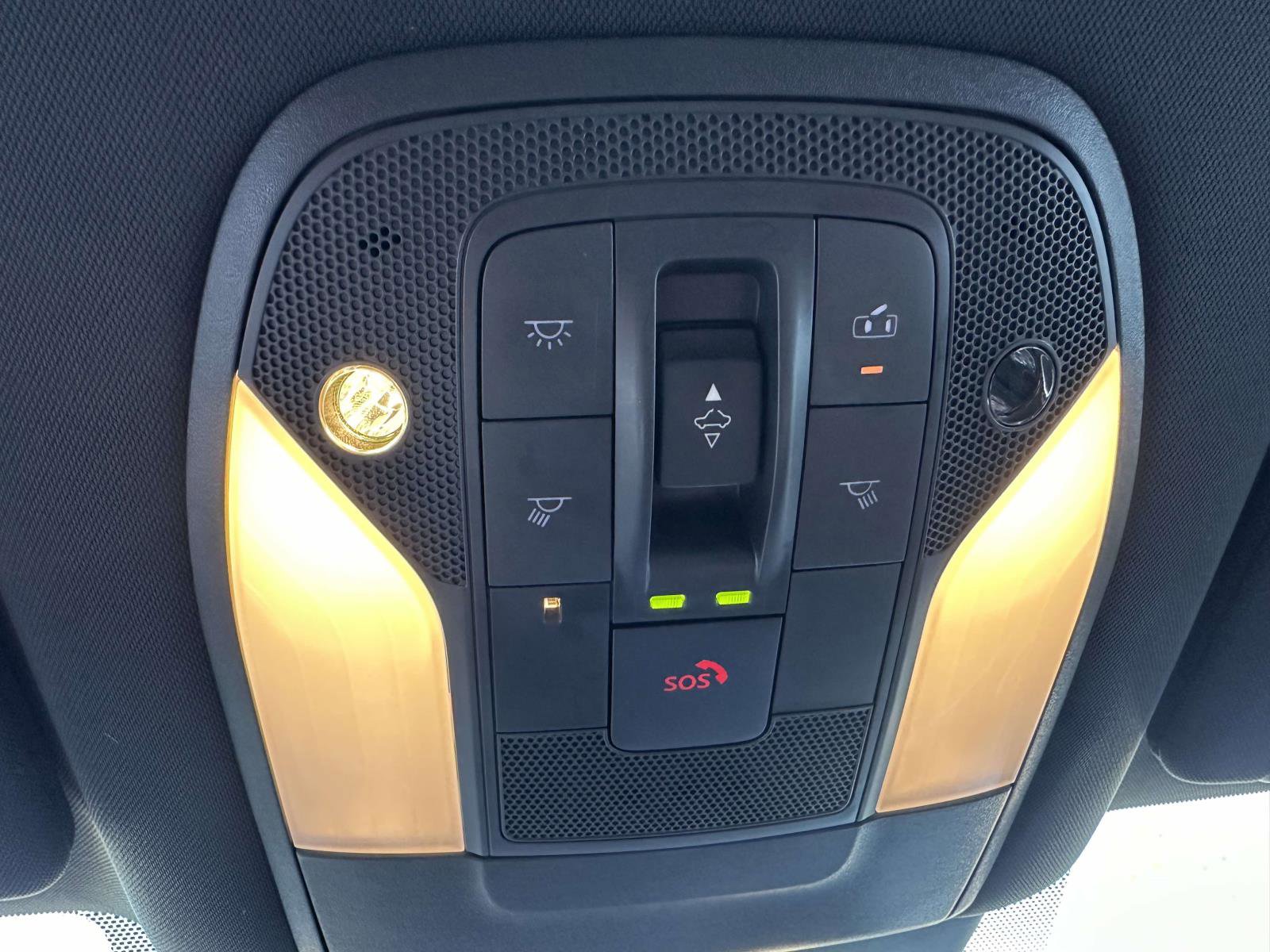 Used 2025 INFINITI QX50 Sport image 32