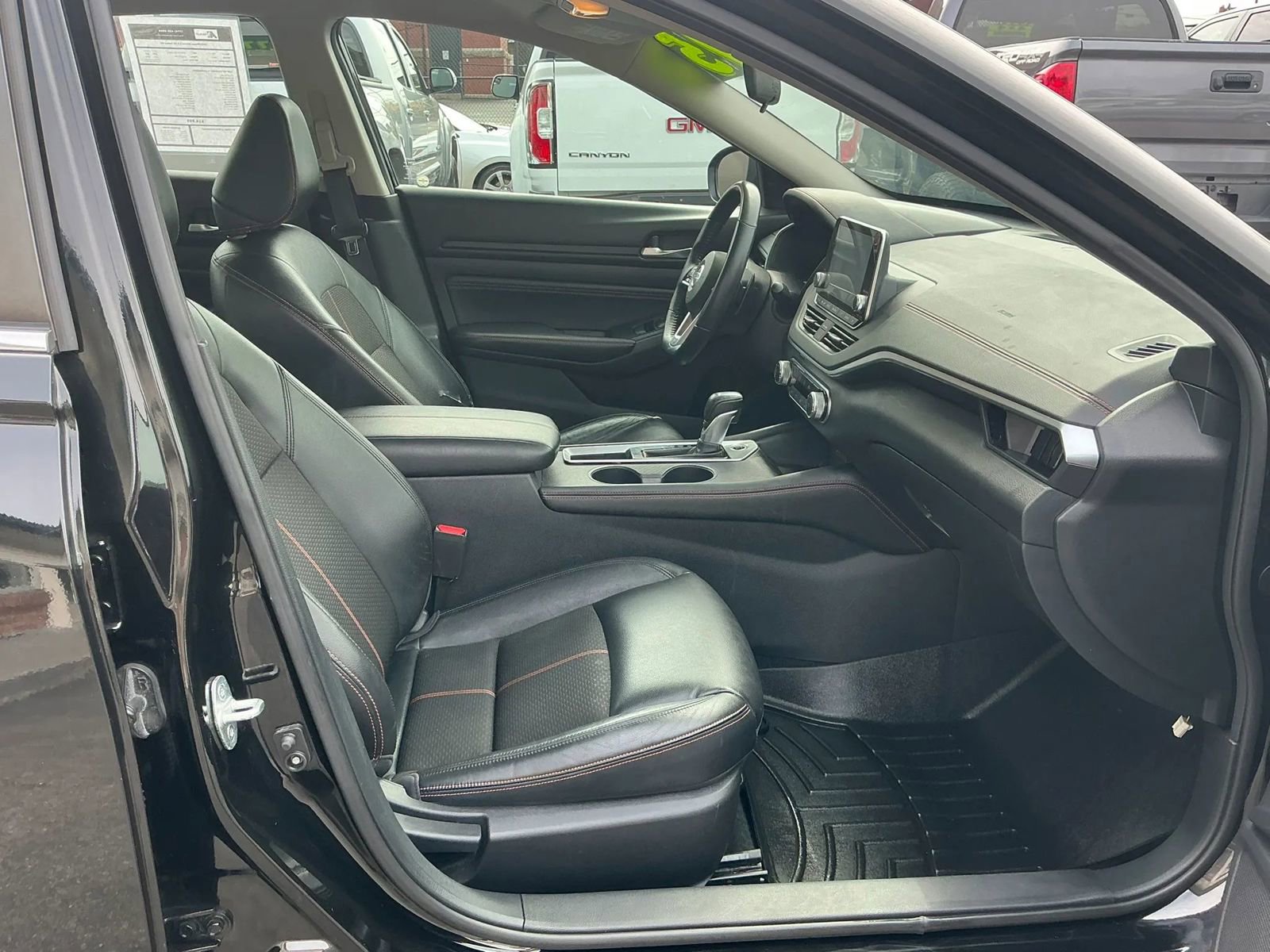 Used 2019 Nissan Altima 2.5 SR image 13