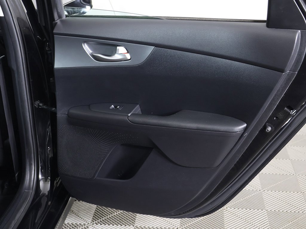 Used 2021 Kia Forte LXS image 15