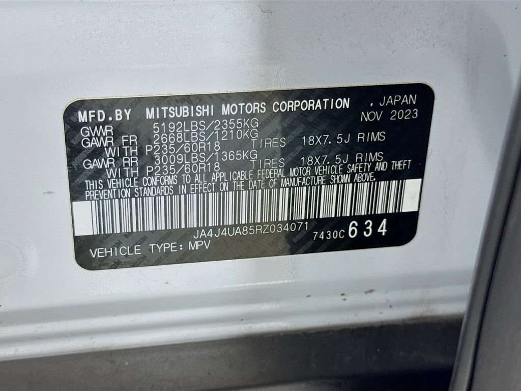 Used 2024 Mitsubishi Outlander ES AWD/4WD image 42