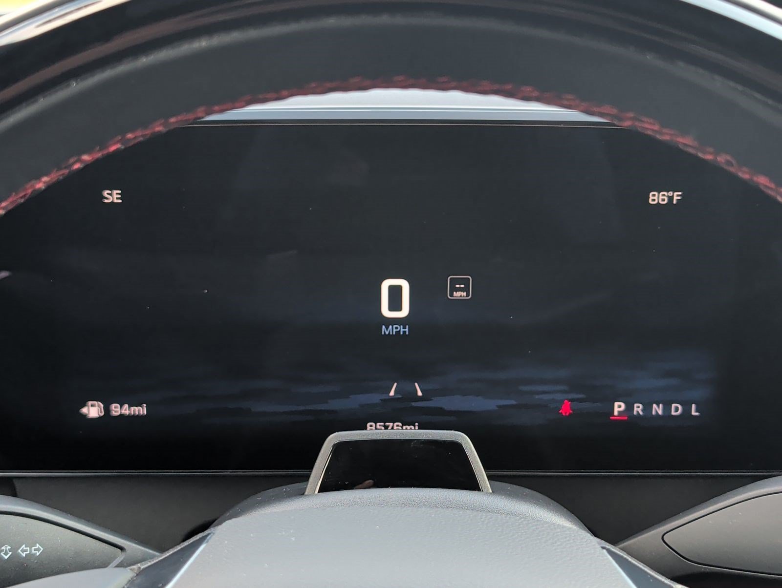 Used 2025 Chevrolet Traverse RS FWD image 16