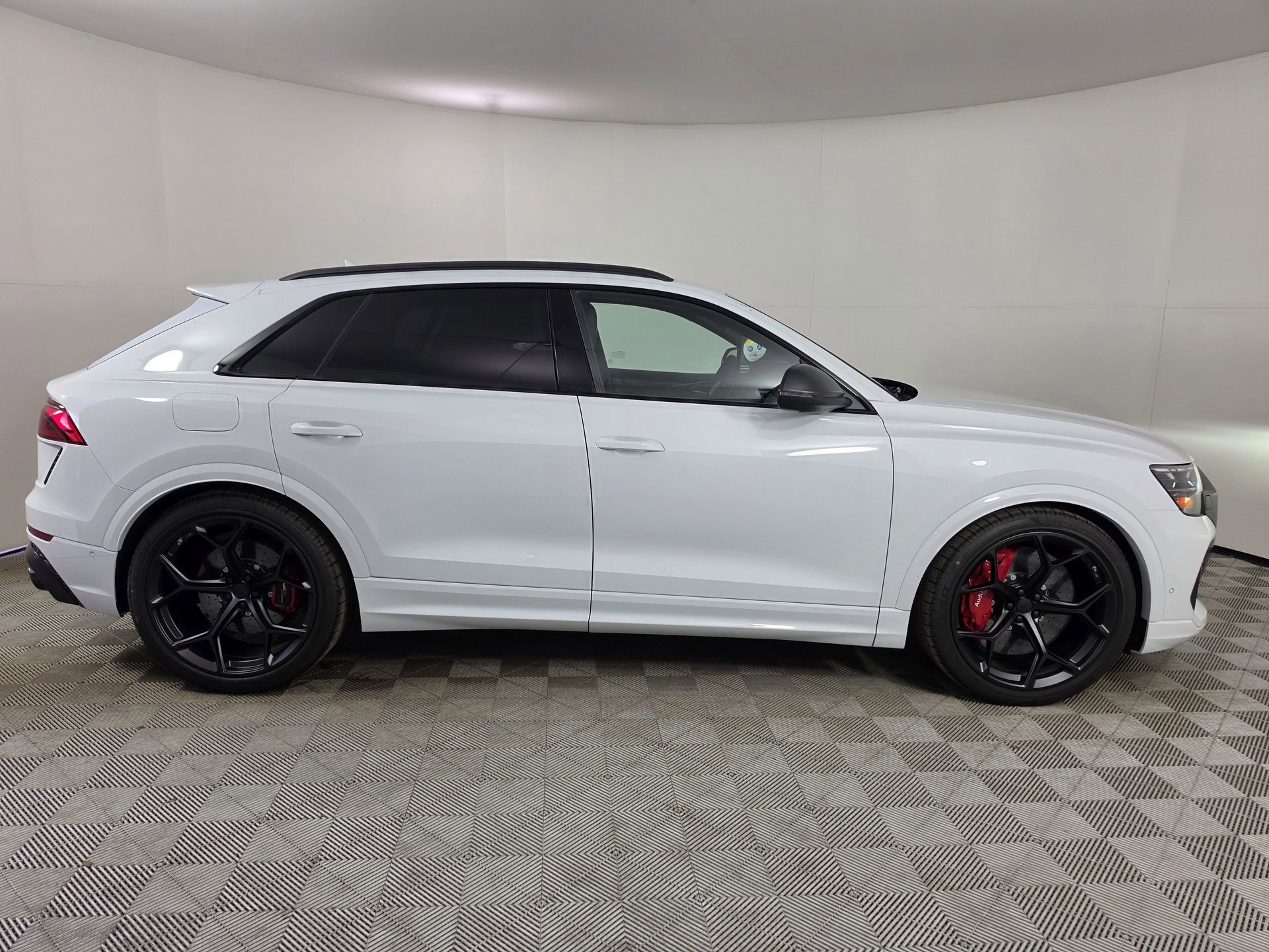 New 2026 Audi RS Q8 performance AWD/4WD image 8