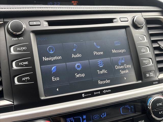 Used 2016 Toyota Highlander XLE AWD/4WD image 18